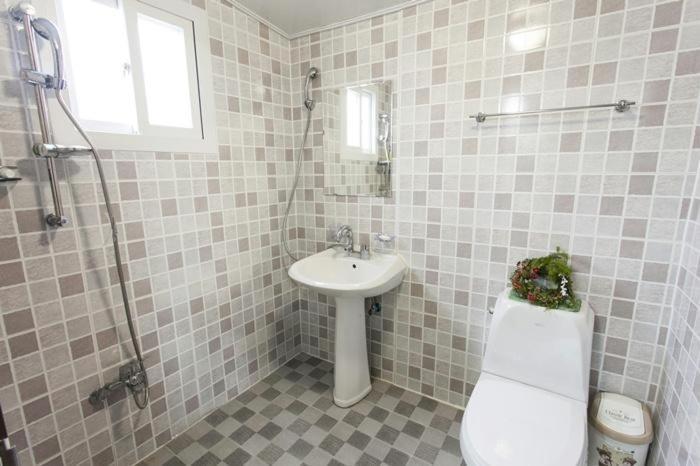Danaharu Guesthouse 全州市 エクステリア 写真